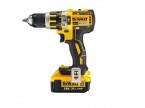 Аккумуляторная дрель-шуруповерт Dewalt DCD 795 M2